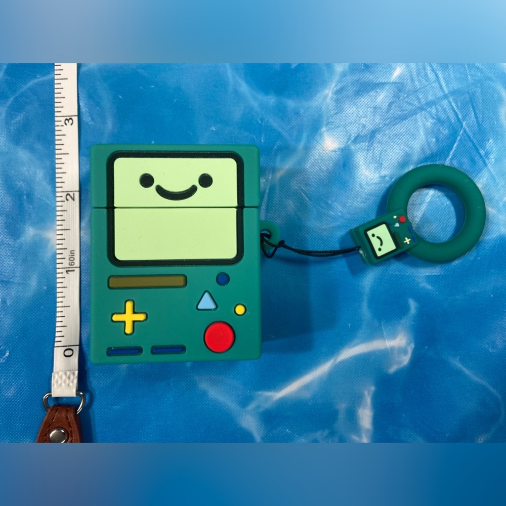 Adventure Time - BMO - AirPod Pro Gen 1 & 2 Silcone Protector Case - Picture 2 of 7